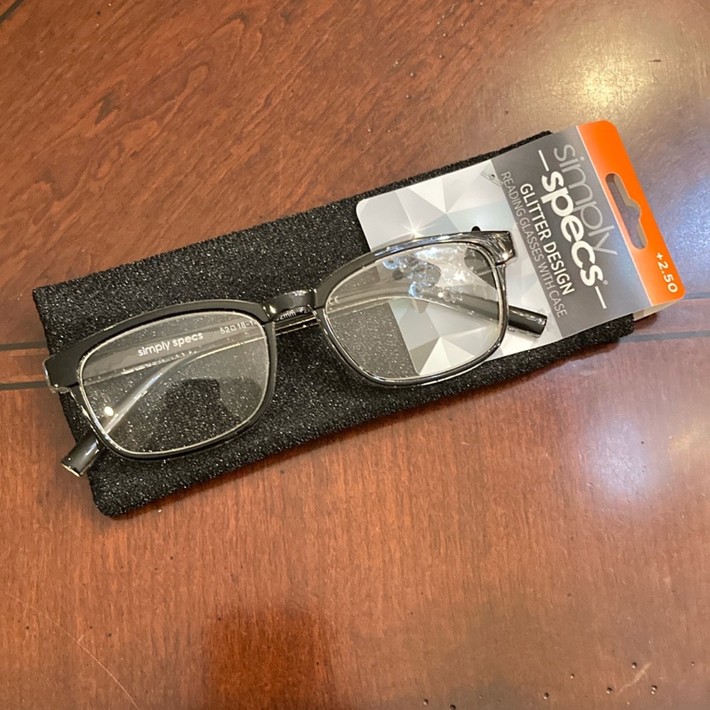 Simply Specs reading glasses and coordinating case. New with tags.